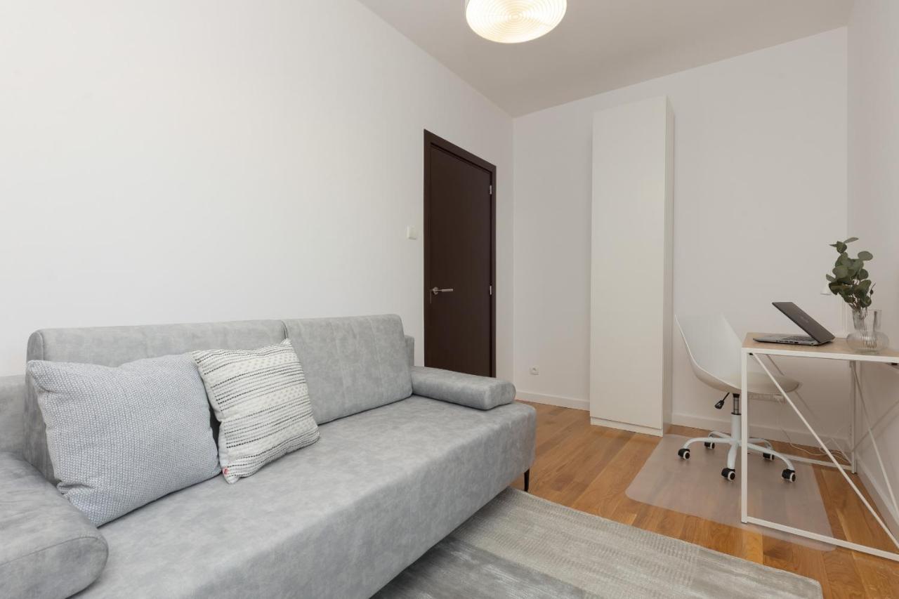 Old Mokotow Spacious Two-Bedroom Apartment By Noclegi Renters Varşova Dış mekan fotoğraf
