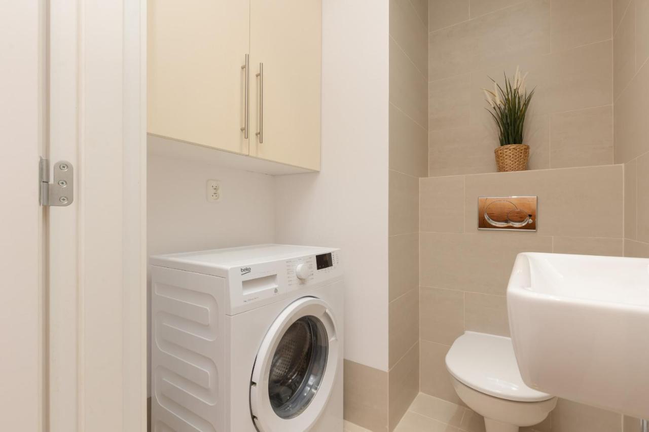 Old Mokotow Spacious Two-Bedroom Apartment By Noclegi Renters Varşova Dış mekan fotoğraf